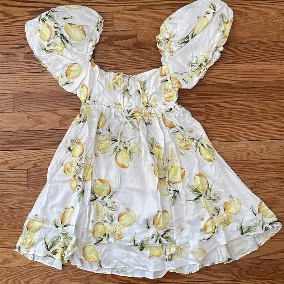 NWTFor Love & Lemons Serafina Babydoll Open Back Strap Lemon White Mini MED